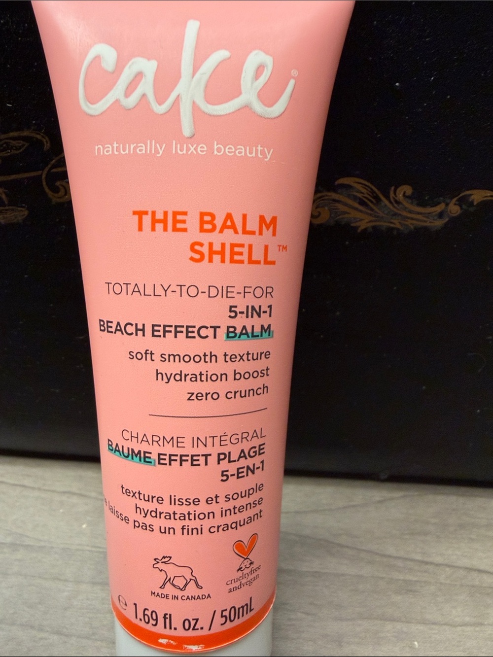 ❣️5/$25❣️ Cake Pink The Balm Shell 5-in-1 Beach Effect hair Balm. 🆕